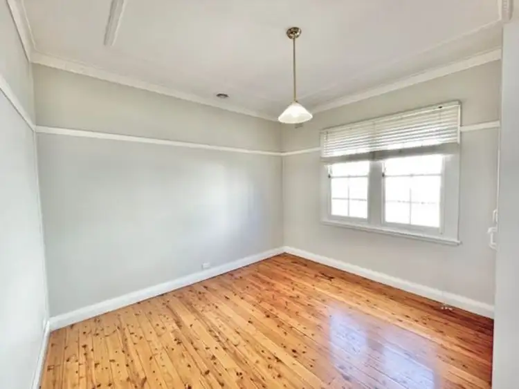 Seventh view of Homely house listing, 19 Evans Street, Goulburn NSW 2580