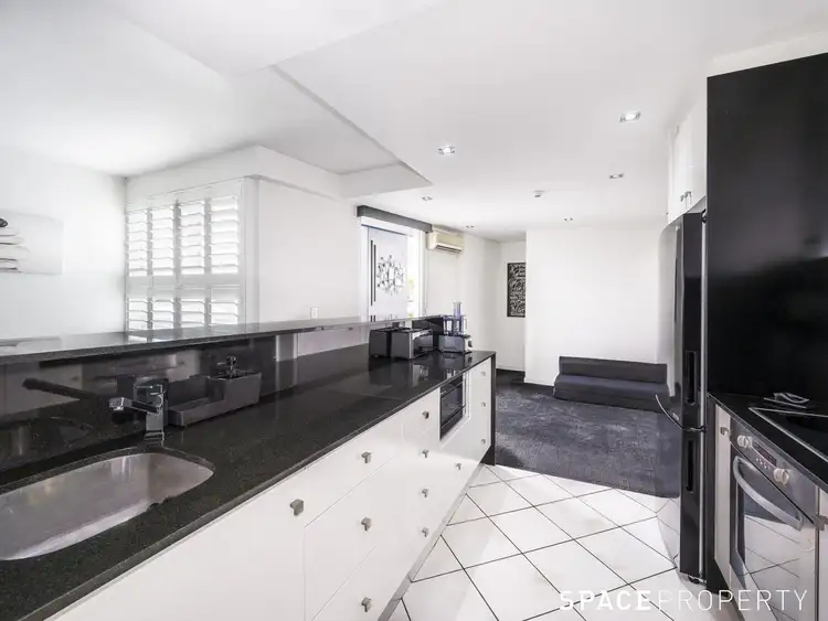 Second view of Homely apartment listing, 3D/119 Leichhardt Street, Spring Hill QLD 4000