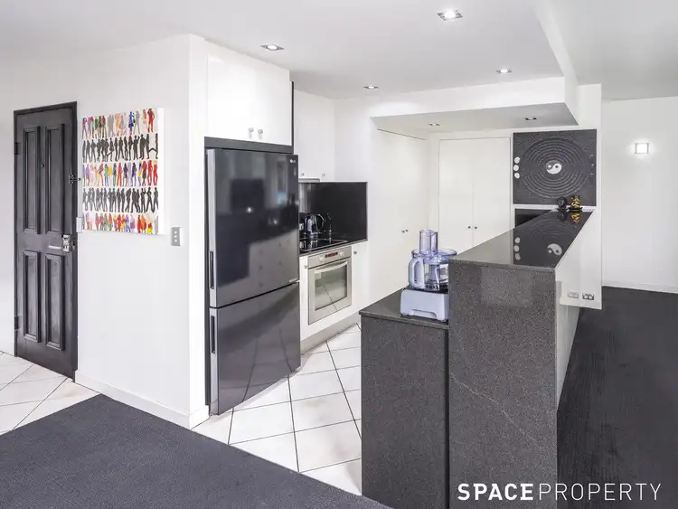 Third view of Homely apartment listing, 3D/119 Leichhardt Street, Spring Hill QLD 4000