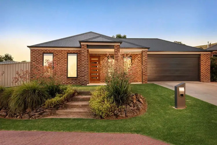 Second view of Homely house listing, 1 Finch Place, Bandiana VIC 3691