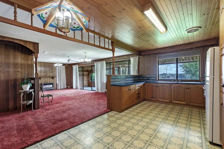 Fifth view of Homely house listing, 10 Owen Street, Warrnambool VIC 3280