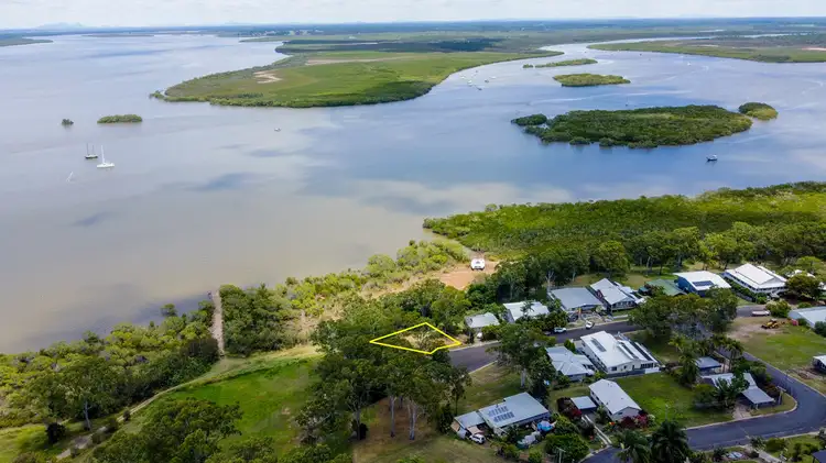 4 Susan Close, River Heads QLD 4655