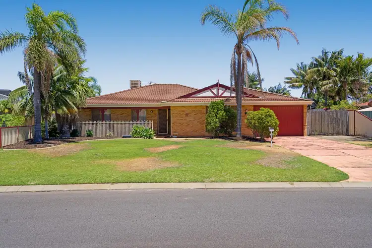 11 Spinnaker Close, Waikiki WA 6169