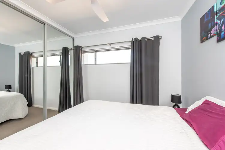 Sixth view of Homely apartment listing, 9/3 Dover Court, Marangaroo WA 6064