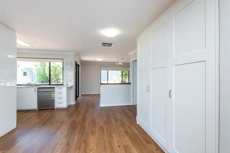 Sixth view of Homely house listing, 135 Warrandyte Drive, Craigie WA 6025