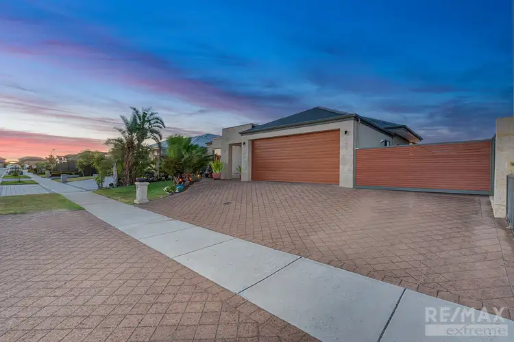 Second view of Homely house listing, 18 Seaspray Crescent, Jindalee WA 6036