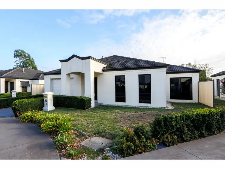 8/10 Weir Street, Sale VIC 3850
