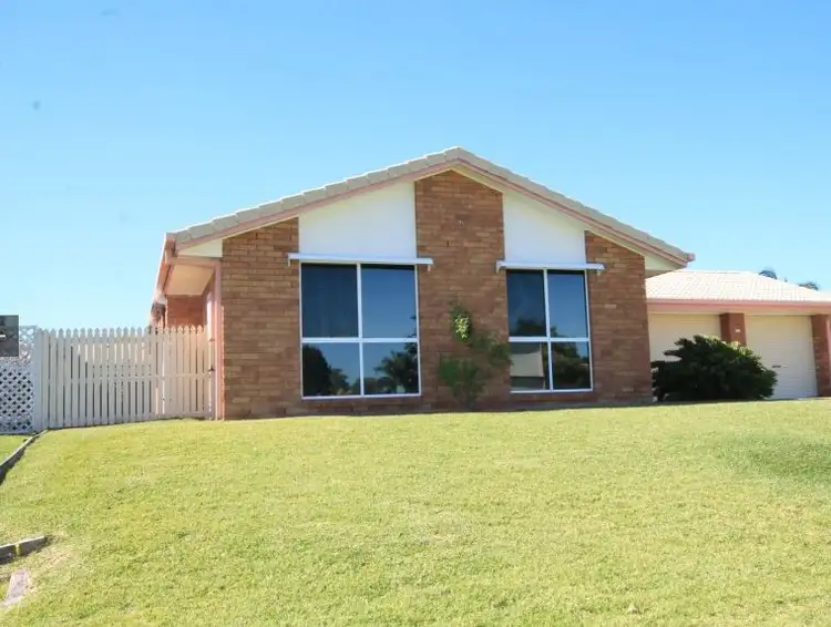 35 Cook Avenue, Caboolture South QLD 4510