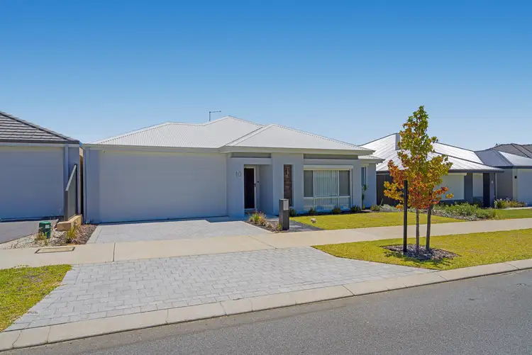 Second view of Homely house listing, 10 Santorini Parkway, Baldivis WA 6171