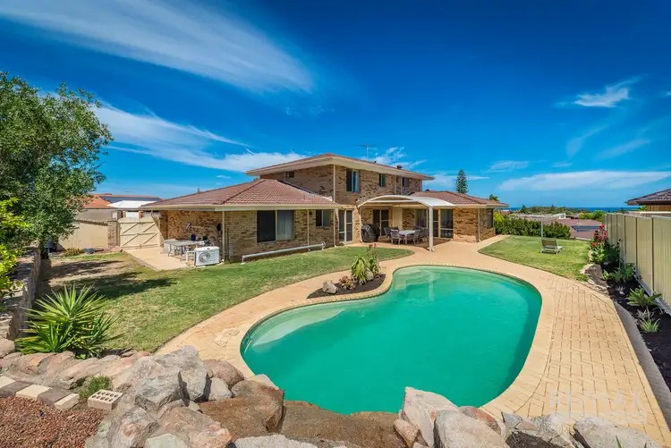 2 Spur Court, Ocean Reef WA 6027