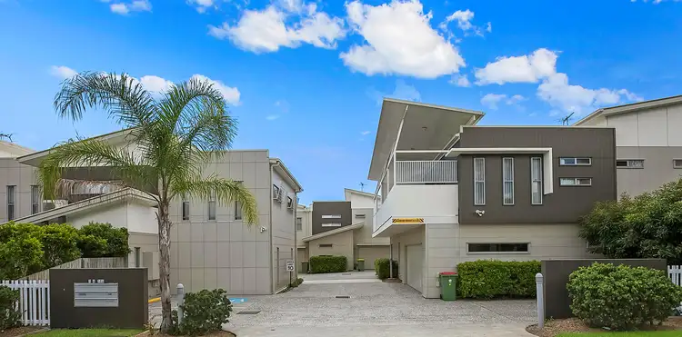 Main view of Homely townhouse listing, 8/104 Wynyard Street, Cleveland QLD 4163