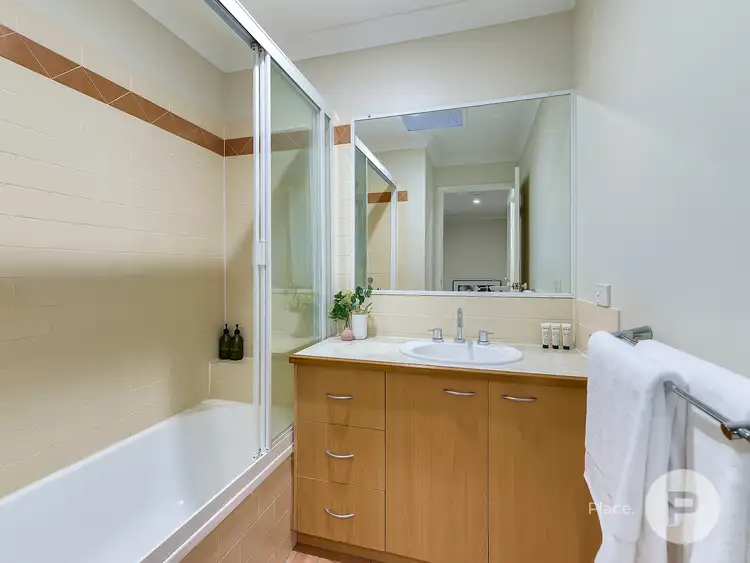 Sixth view of Homely townhouse listing, 6/37 Birdwood Road, Holland Park West QLD 4121