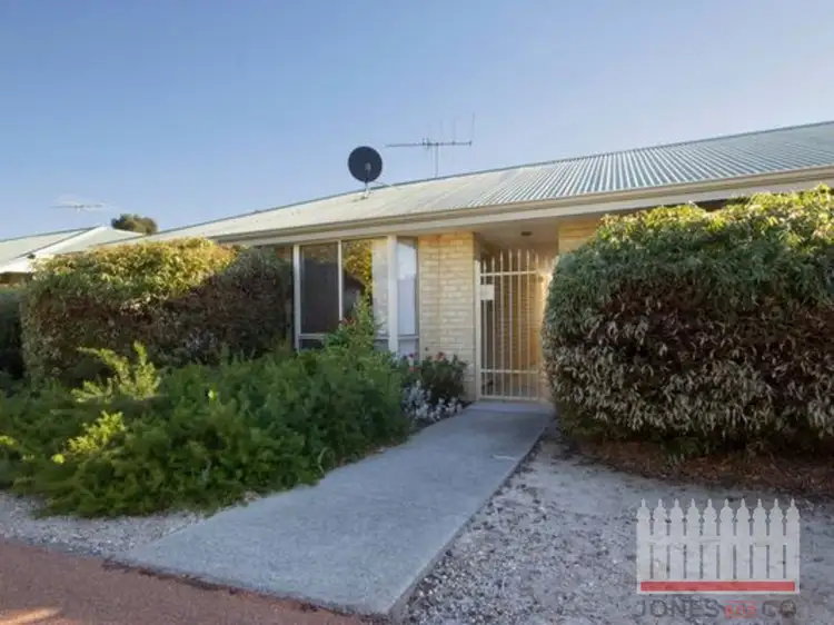 7/51 Burton Retreat, Stratton WA 6056