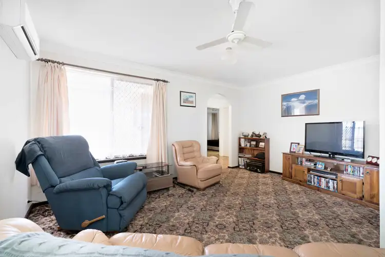 Sixth view of Homely house listing, 6 Dundee Way, Camillo WA 6111