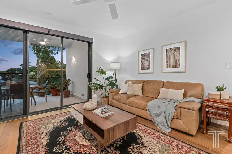 Sixth view of Homely apartment listing, 5/10 Bay Terrace, Wynnum QLD 4178