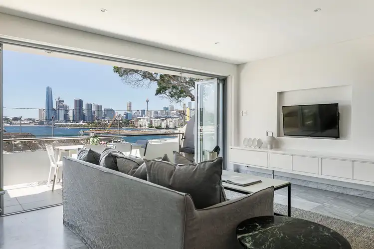 24a Batty Street (enter via Rumsay St), Rozelle NSW 2039