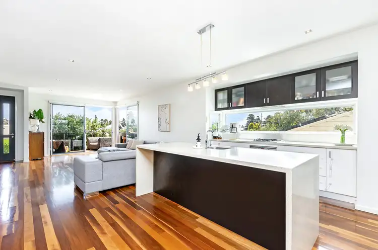 Third view of Homely townhouse listing, 6/104 Merri Street, Warrnambool VIC 3280