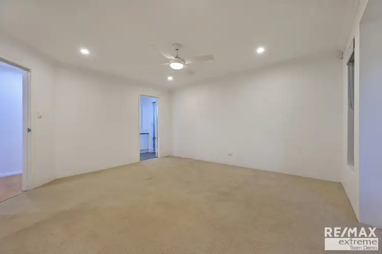 Seventh view of Homely house listing, 17 Mulgrave Loop, Mindarie WA 6030