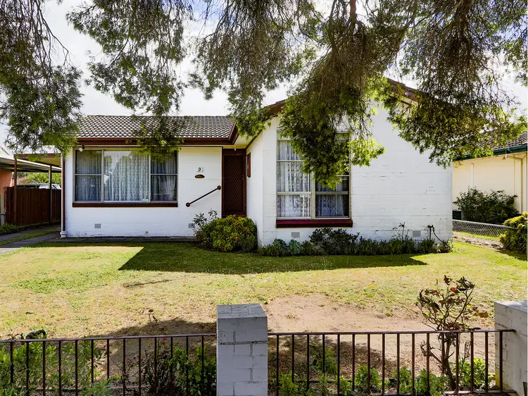 9 Elston Court, Sale VIC 3850