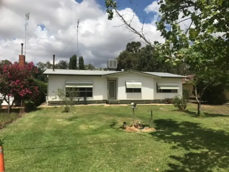56 Baratta Street, Moulamein NSW 2733