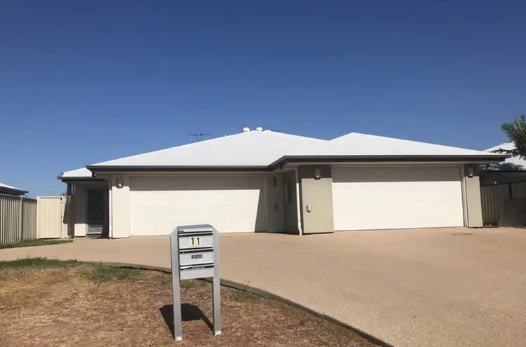 Main view of Homely unit listing, 1/11 Newman Drive, Emerald QLD 4720