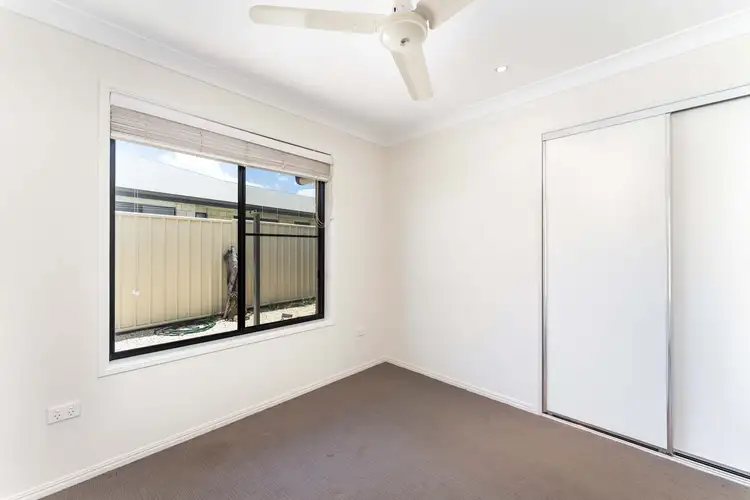 Fifth view of Homely unit listing, 1/6 Lightening Street, Emerald QLD 4720