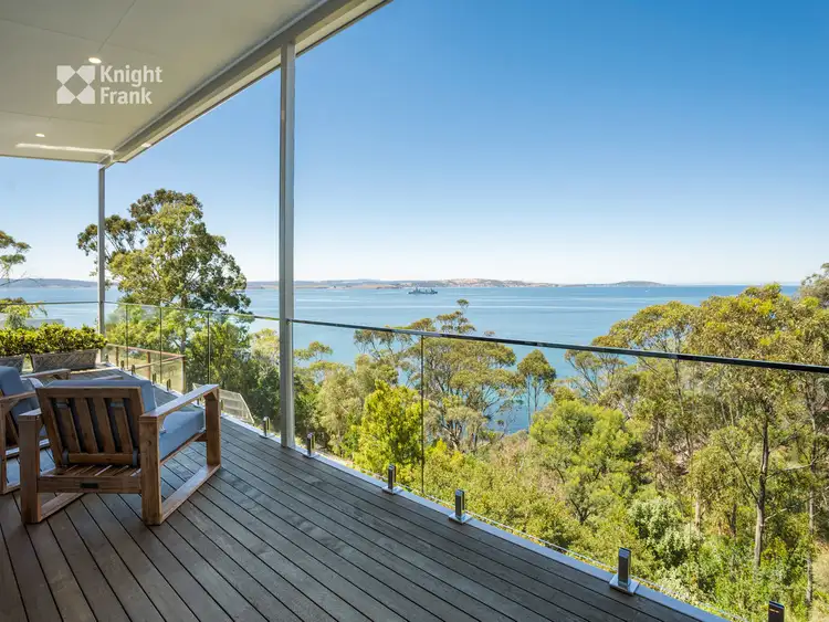 15A Wandella Avenue, Taroona TAS 7053