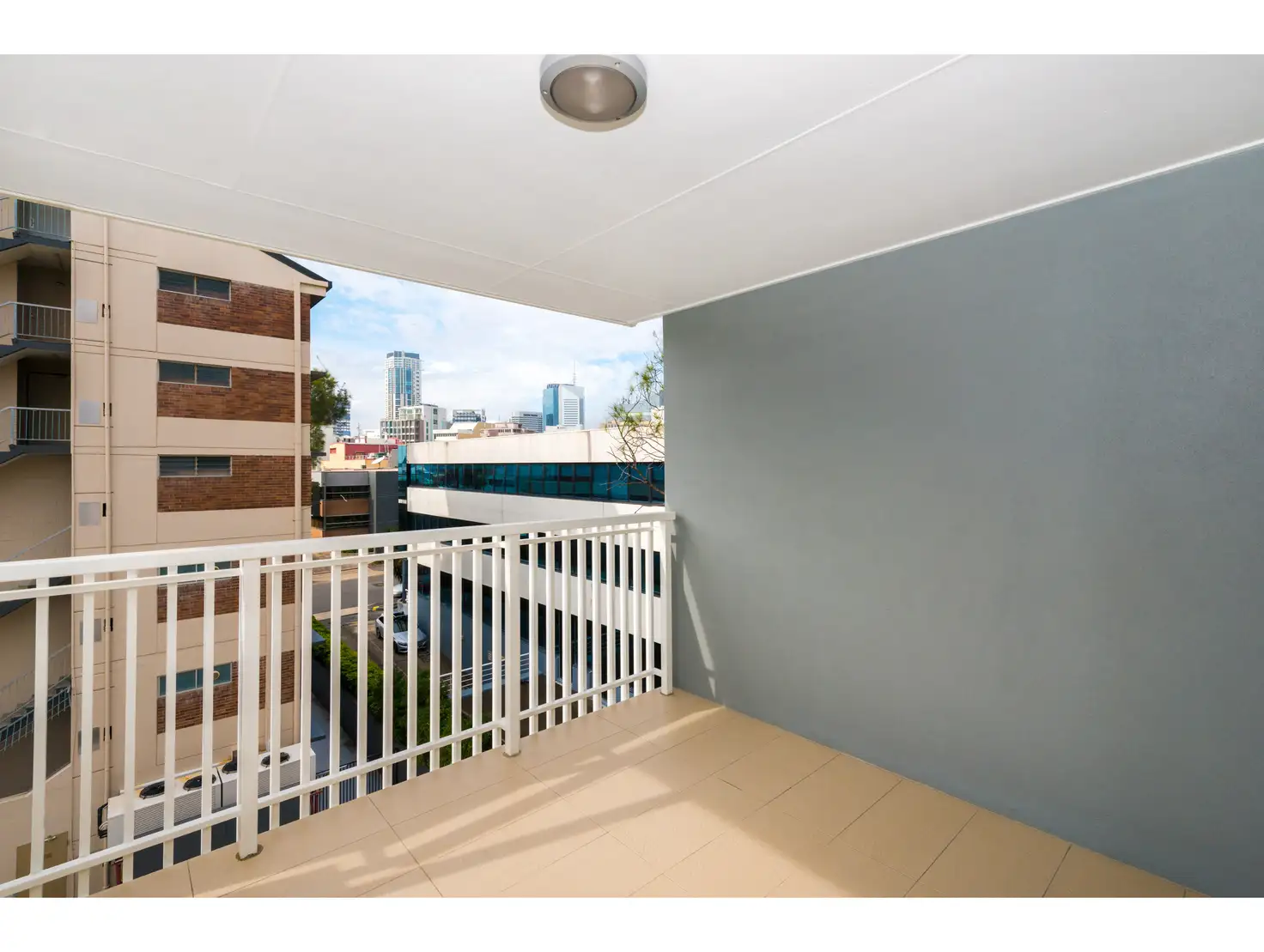 Main view of Homely unit listing, 11/23 Allenby Street, Spring Hill QLD 4000