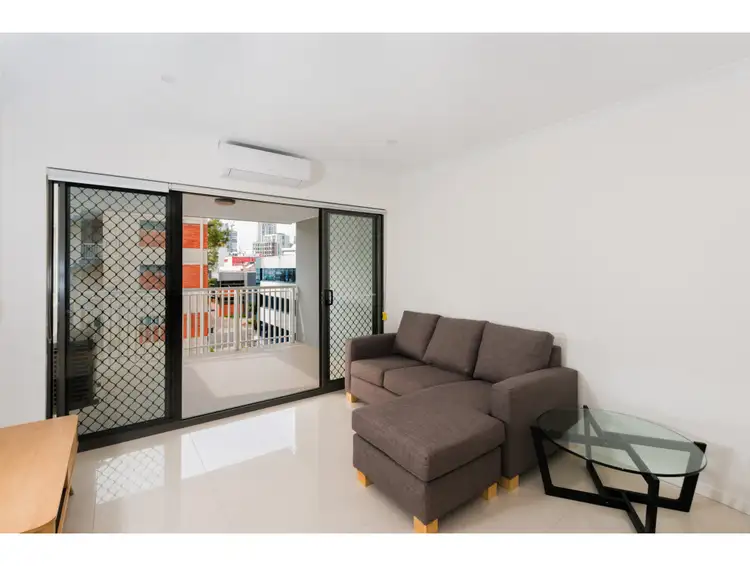 Second view of Homely unit listing, 11/23 Allenby Street, Spring Hill QLD 4000