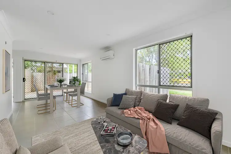 Main view of Homely townhouse listing, 2/40 Holland Crescent, Capalaba QLD 4157