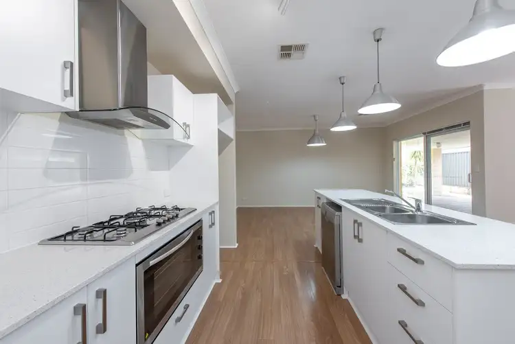 Sixth view of Homely house listing, 18 Ephrussi Way, Landsdale WA 6065