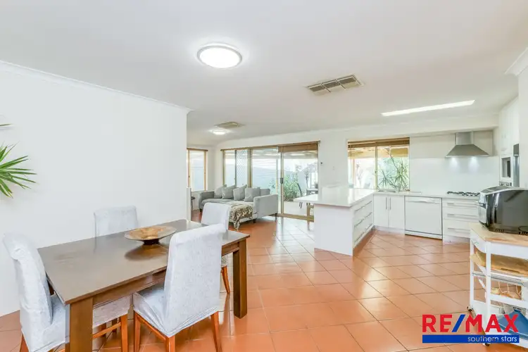 33b Dundee Street, Leeming WA 6149