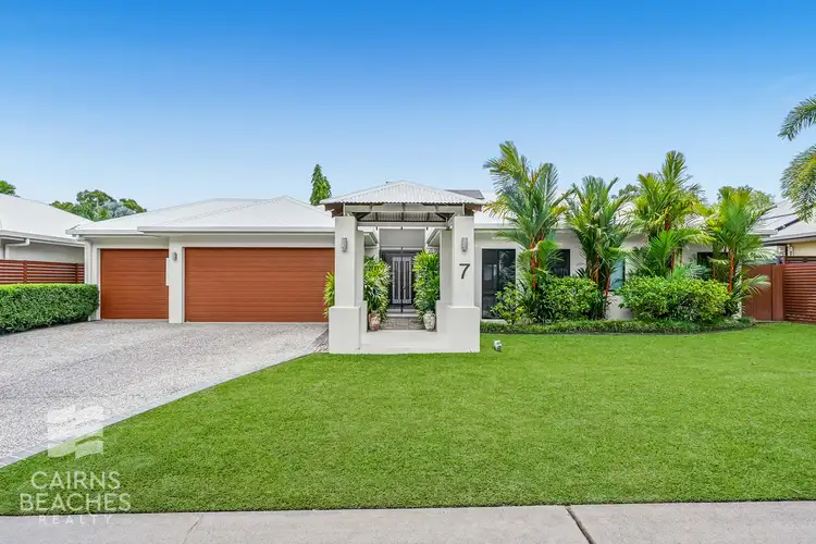 7 Sennfeld Close, Palm Cove QLD 4879