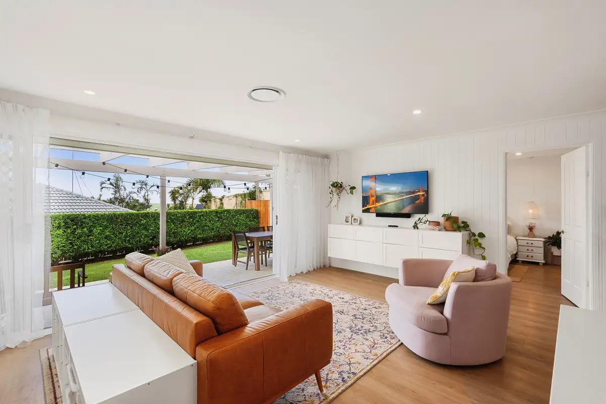 Main view of Homely house listing, 2 Berkley Court, Highland Park QLD 4211