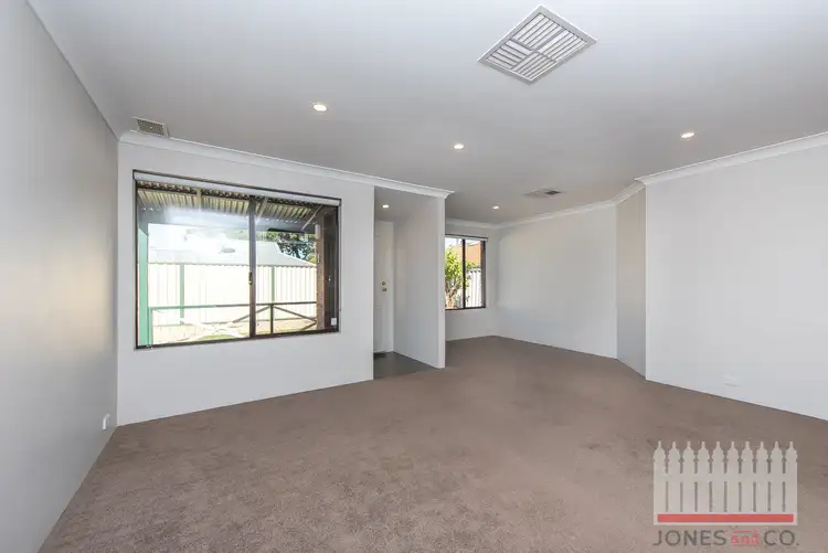 Sixth view of Homely villa listing, 4/106 Broadway, Bassendean WA 6054