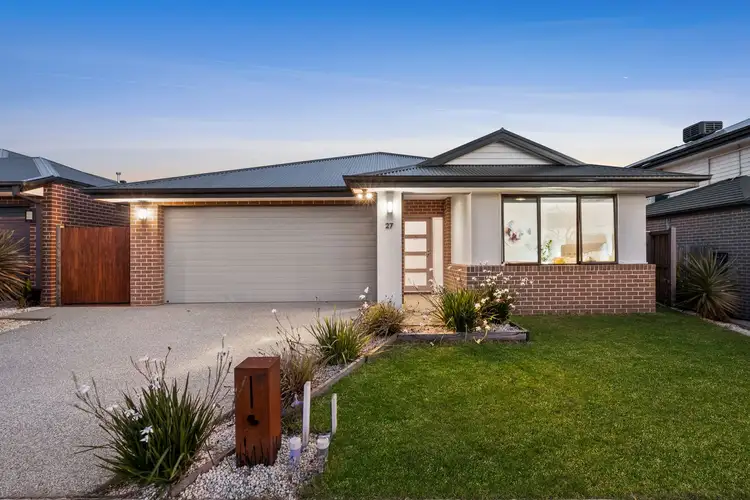 27 Ashbury Bvd, Armstrong Creek VIC 3217