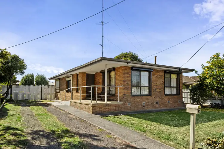 8 Dowling Street, Colac VIC 3250
