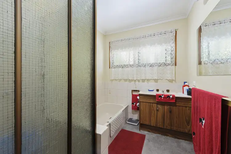 Fifth view of Homely house listing, 8 Dowling Street, Colac VIC 3250