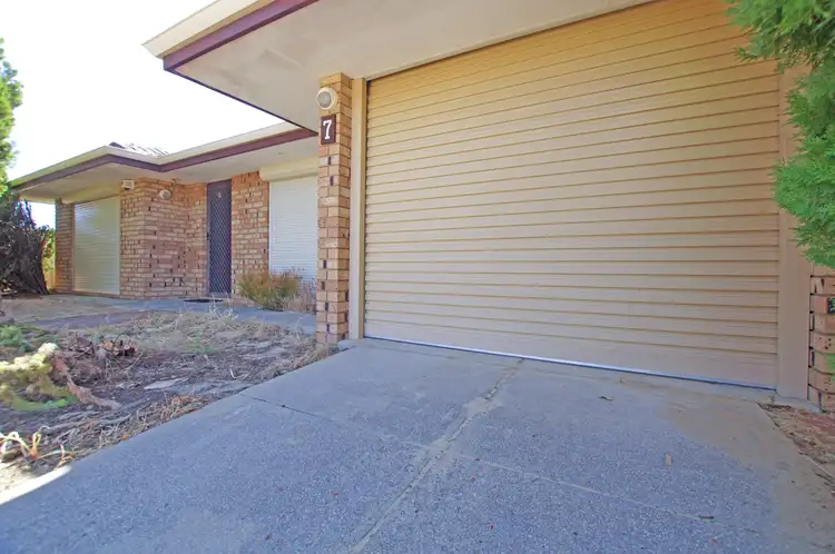 7 Cedar Court, Mirrabooka WA 6061