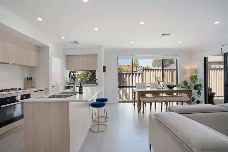 4A Simmonds Street, Morley WA 6062