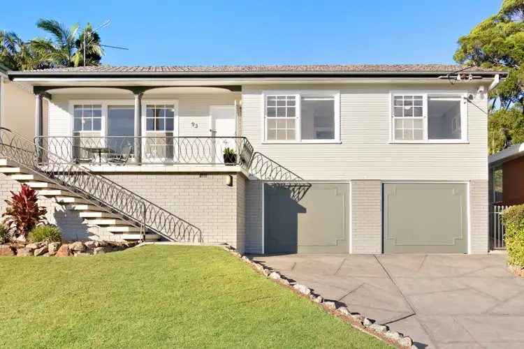 93 Roslyn Avenue, Charlestown NSW 2290
