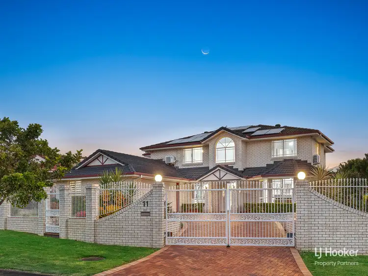 11 Torrens Place, Parkinson QLD 4115