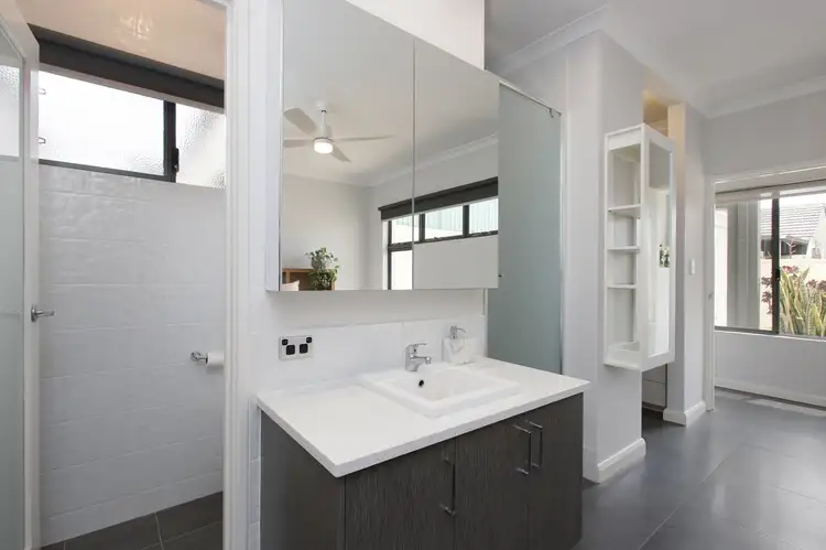 Fourth view of Homely unit listing, 16A Wade Street, Joondanna WA 6060