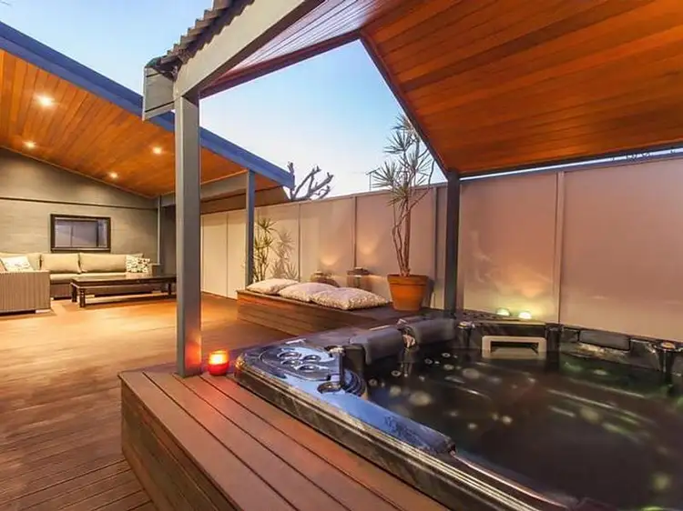 114D Deanmore Road, Scarborough WA 6019