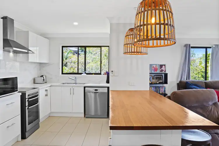11 Uniacke Drive, Banora Point NSW 2486