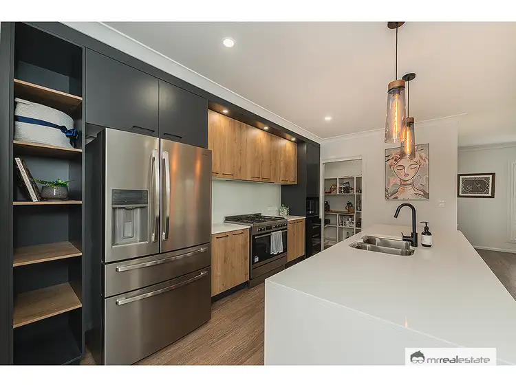 Fifth view of Homely house listing, 1 Twinview Terrace, Parkhurst QLD 4702