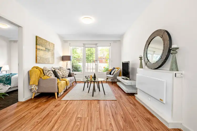 Second view of Homely apartment listing, 3/140 Riversdale Road, Hawthorn VIC 3122