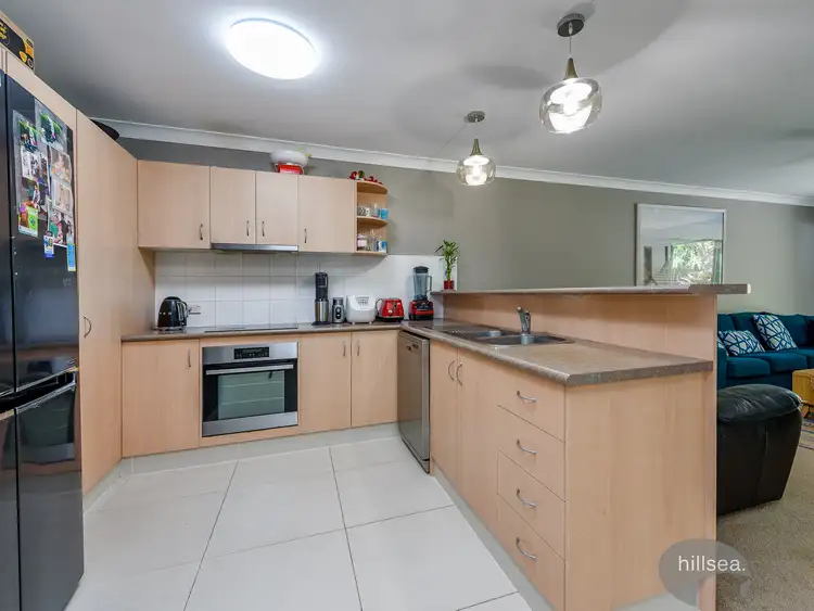 Second view of Homely semi-detached listing, 2/6 Marybeth Crescent, Molendinar QLD 4214