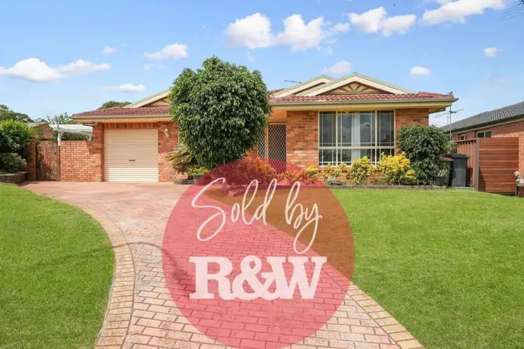 9 Leontes Close, Rosemeadow NSW 2560
