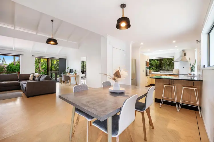 27 Tincurrin Court, Robina QLD 4226
